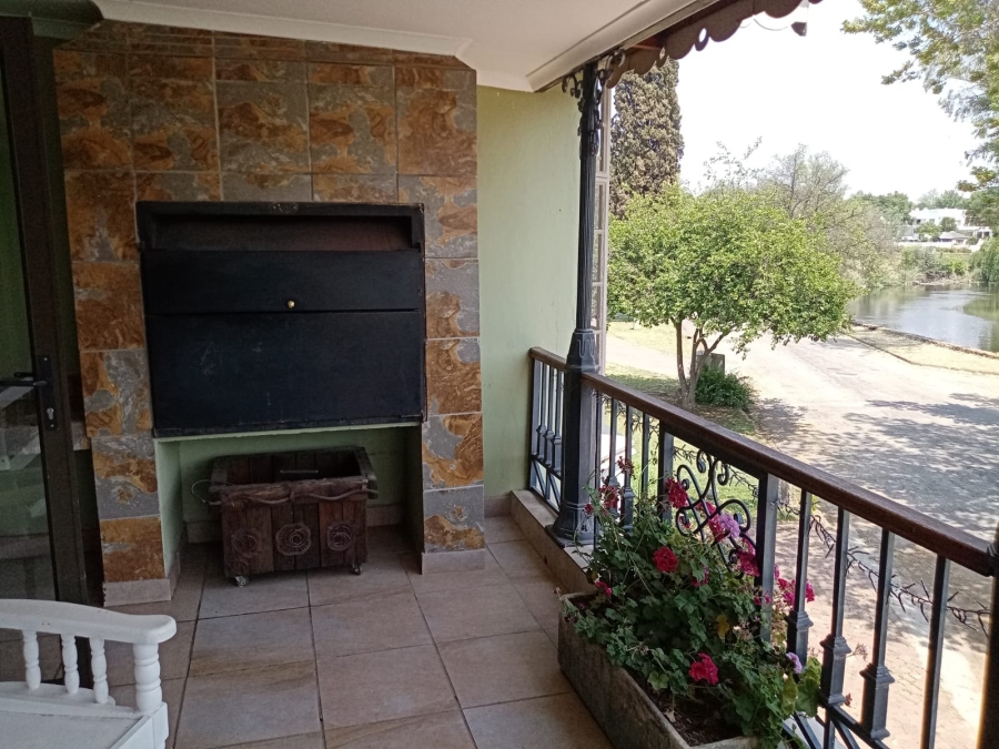 4 Bedroom Property for Sale in Parys Free State